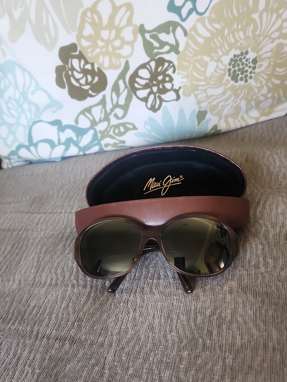 Maui Jim Ginger Prescription Sunglasses Brown Oval MJ 221-10 With Case